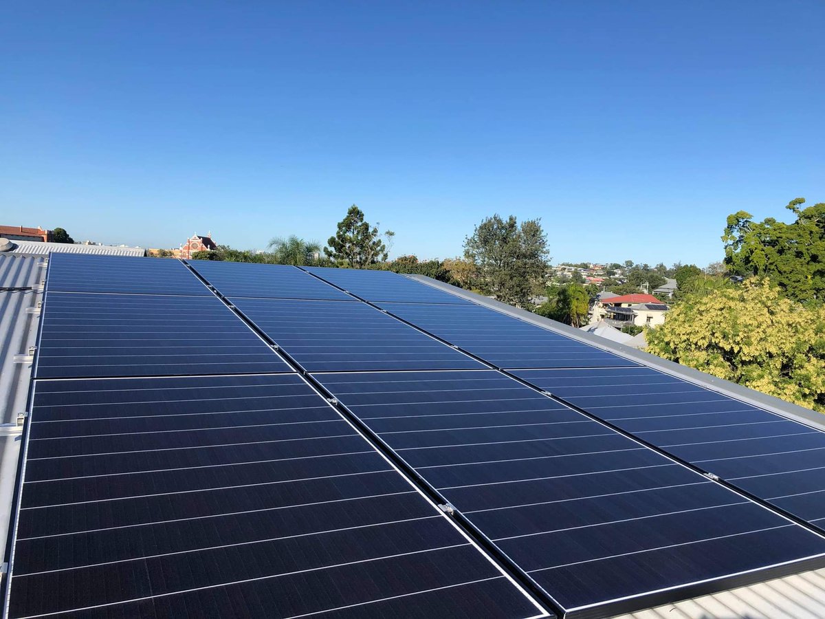 rea_solar's tweet photo. REA products work together to provide your home with reliable, industry-leading solar energy.

To know more visit : https://t.co/fyLR3DWTNJ

#REASolar #solarpanels #solarpower #solar #solarenergy #solarenergycompany #sun
#Brisbanesolar #solarinstallations #solarproducts https://t.co/Qp5VLv67Mo