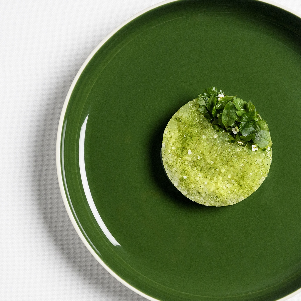 antagonist__co's tweet photo. We found out more about world-famous fine-dining destination Eleven Madison Park and it’s new $355 vegan menu.⁠
⁠
Read more 👉🏼
https://t.co/AINEn2Hxro
⁠
Photo: Evan Sung⁠ https://t.co/1Rnyo8nFgv