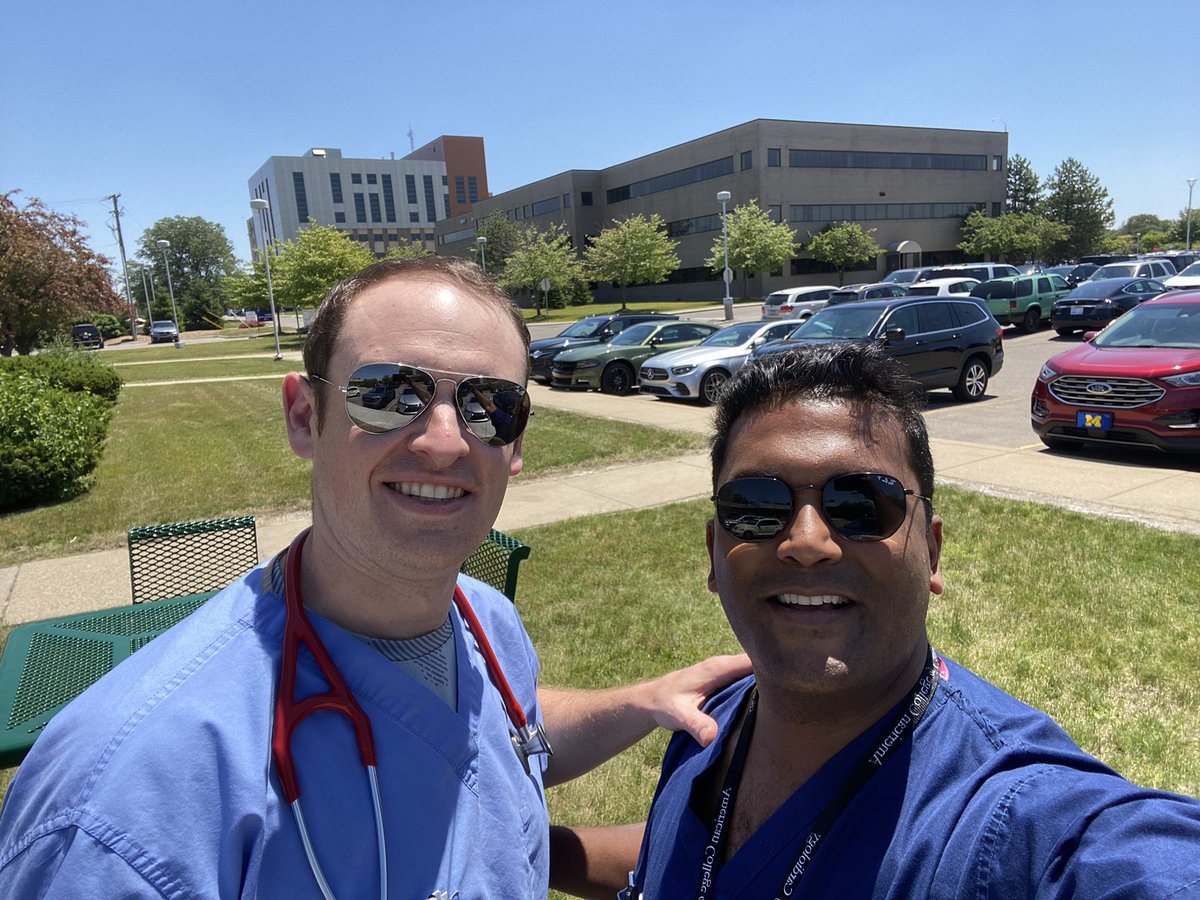 That’s a wrap! Can’t believe fellowship is done and now on to attending life! It’s been a great year with <a href="/viveksenDO/">Vivek Sen</a>. Now onto the next step in our careers, PGY-7 out…the doctors are in 💪 🩺❤️
#CardioTwitter #Cardiology #Graduation2021