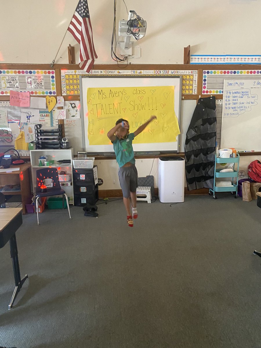 Ms. Avery tweet media