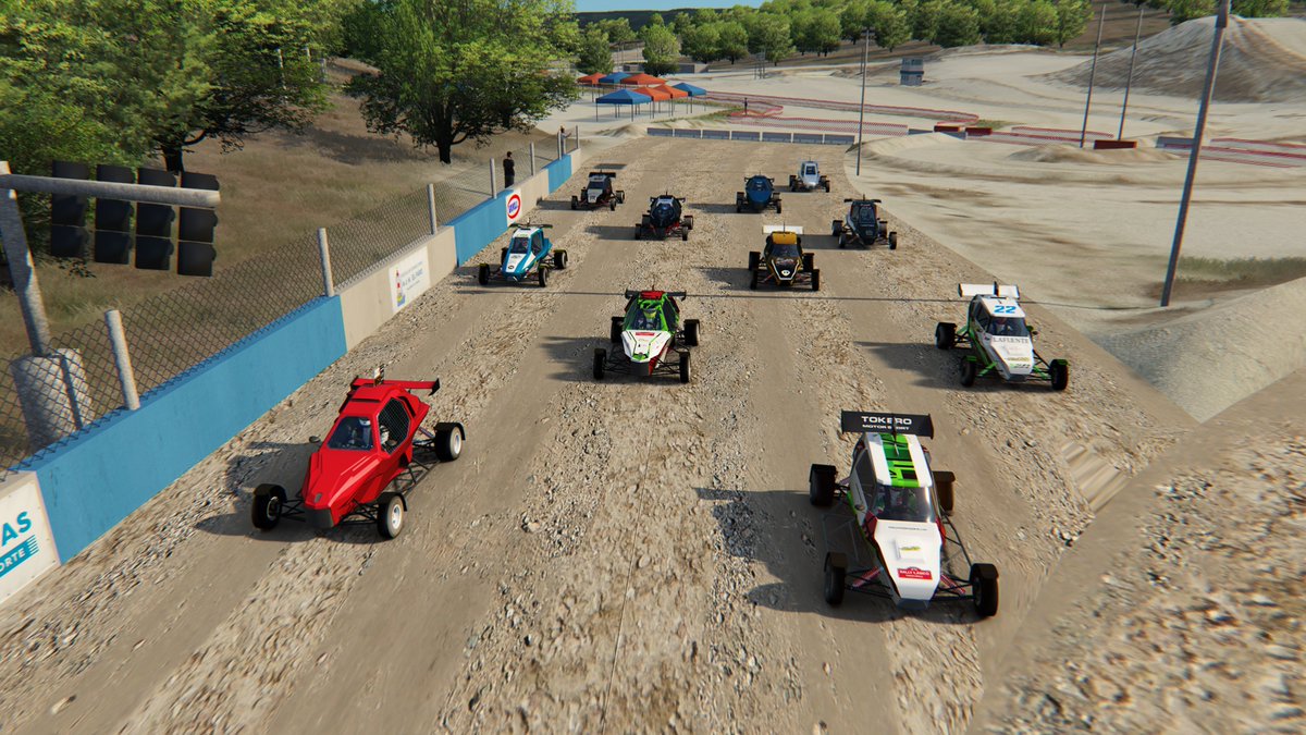 Rulo_Gomz's tweet image. Salvados los muebles en la tercera ronda del @CeaxVirtual de @club_simracing. Tras una semana donde me fue imposible entrenar, P8 en la Qualy, P5 en carrera y salimos lideres de la #CopaLabase y cuartos en la general de CC👏👏 ¡¡A preparar mejor la segunda parte de la temporada!!