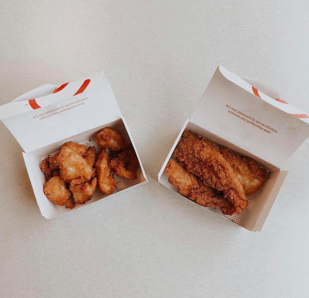 You can only pick 1️⃣... nuggets vs. spicy strips!