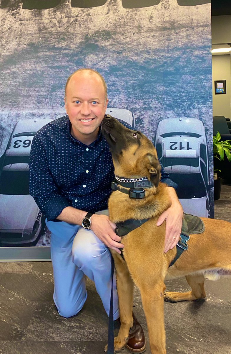 PresSpa's tweet photo. #psdbenny thanks for coming to visit me this morning. It was nice to see you too Cst Miklautsch. #yxe https://t.co/SP6s2OfPyX