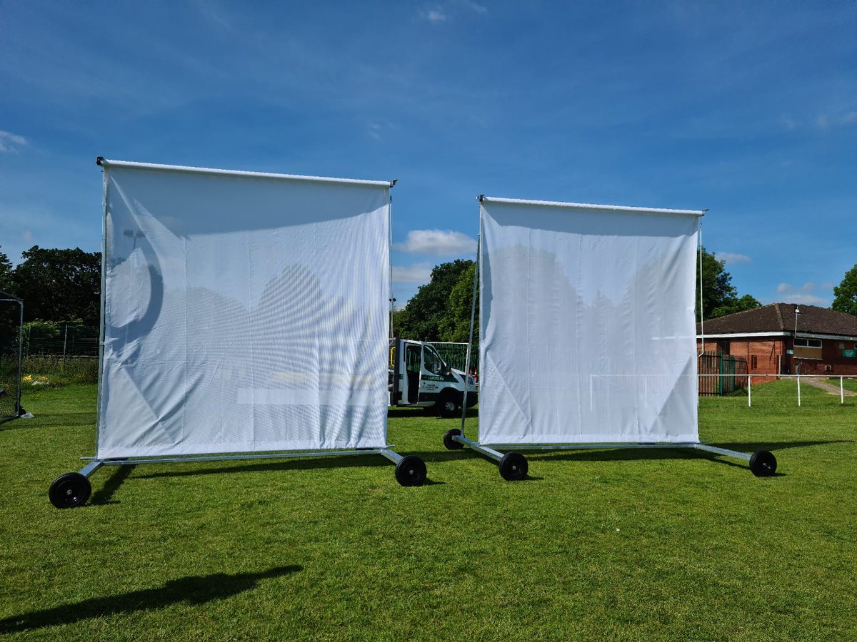 DurantSports_'s tweet image. 🏏 THIS WEEK IN PICTURES 🏏

Personalised mobile covers @SettleCC, mobile cage @NewMiltonCC and mesh sight screens @ShenleySYS - just a snapshot of some of the products we've delivered this week!

DM us for more info!

#DurantCricket #WeInstall #Cricket #CricketNets #CricketUK