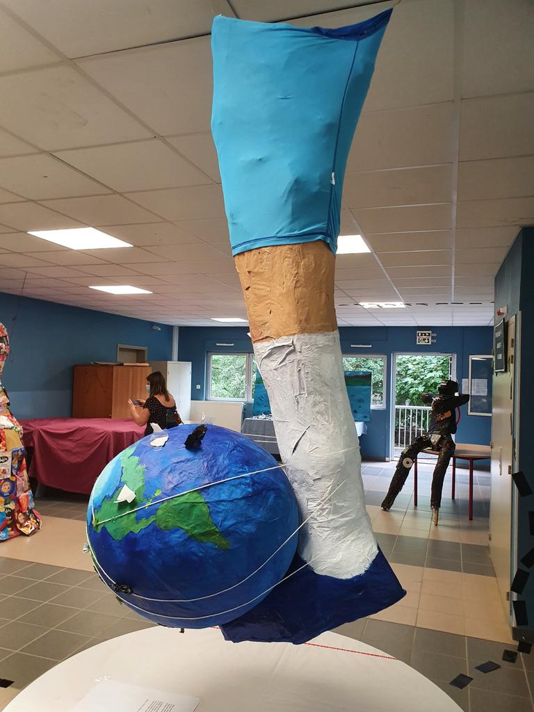 Soirée culturelle au collège de l'Eyrieux. 
Présentation des travaux des élèves aux parents. Merci aux élèves aux enseignants et aux intervenants. #capca