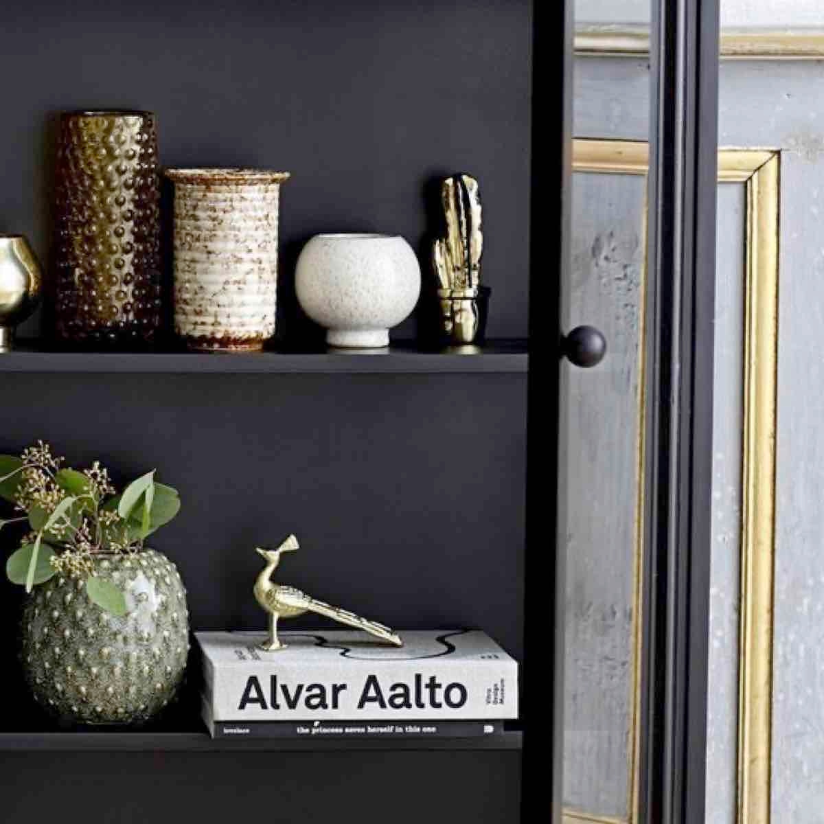 plifestyle's tweet photo. Wist je dat je bij ons ook een leuk assortiment vazen en bloempotten kan terugvinden? Zowel in onze winkel als online via de webshop én die starten vanaf €10!⁠
.⁠
#purelifestyle #ninove #niniashoppingcenter #vazen #bloempotten #bloomingville #xlboom #bolia #aytm #greenliving https://t.co/tNAuk1u9H6