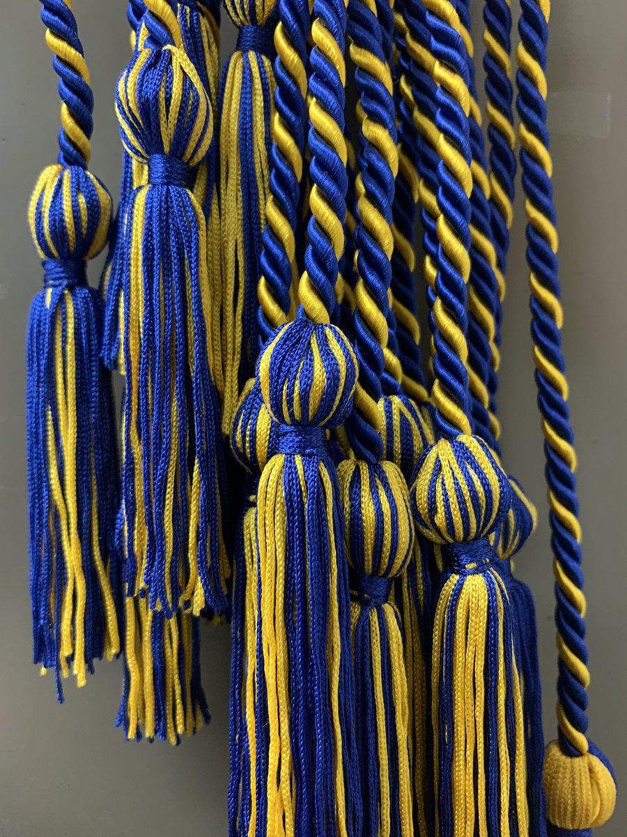 SENIORS- cords are in! Make sure you’ve completed the Google doc and recited your creed! Remember- don’t interrupt Lehman’s classes to get yours 💙💛🎓