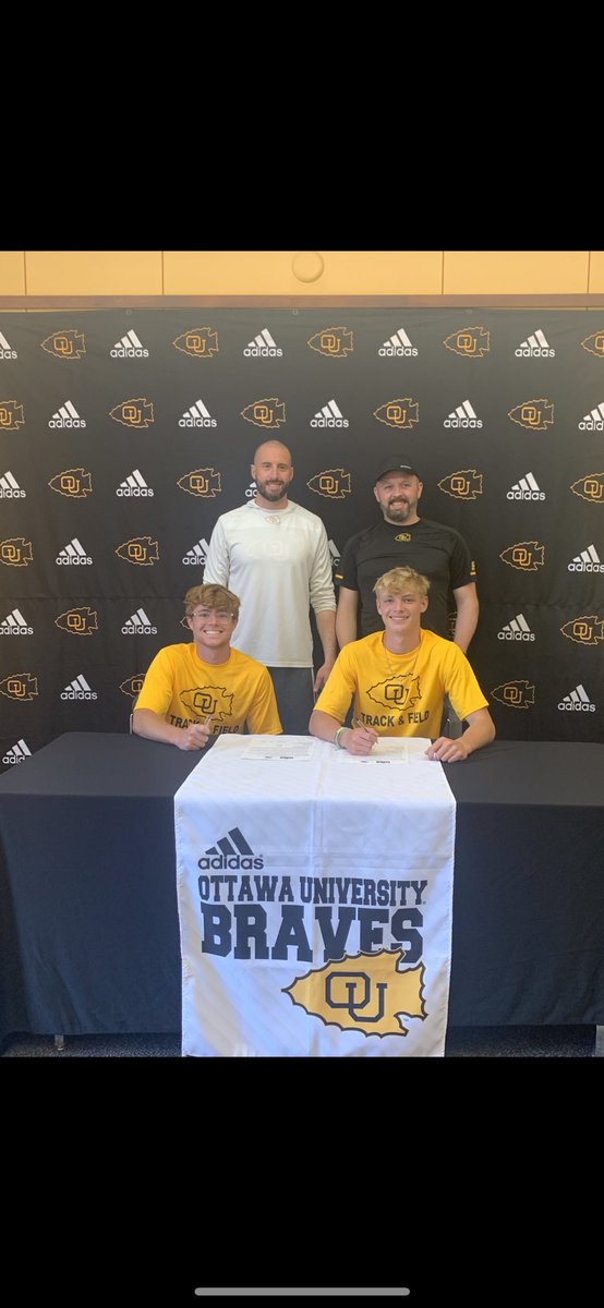 I will be continuing my academic and athletic career to play football and run track at Ottawa University ⚫️🟡              Blessed for the opportunity!#BraveNation <a href="/CoachJulianM/">Julian Mendez</a>  @OttawaUFootball <a href="/OttawaXCTF/">Ottawa XC/TF</a>