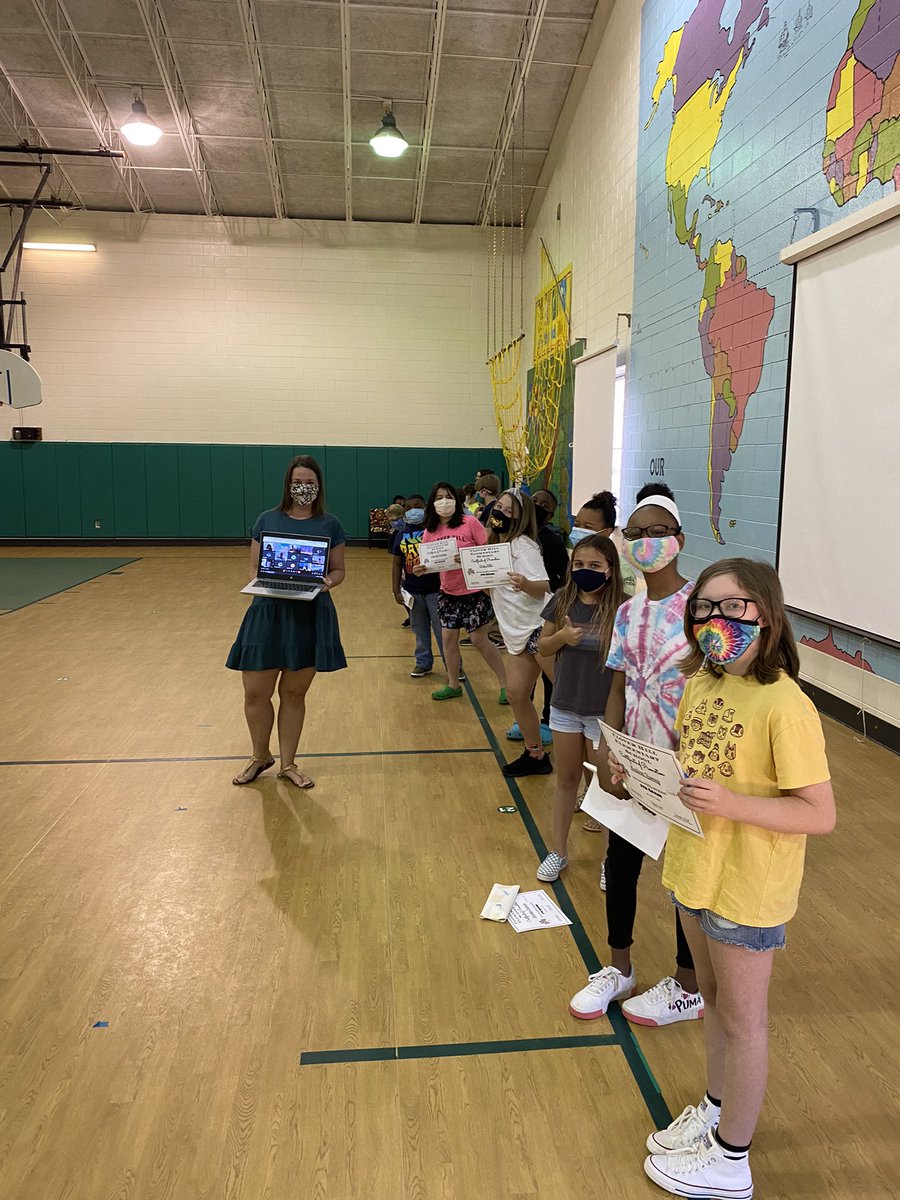 megankim5th's tweet photo. Congratulations fifth graders!  We celebrated with a virtual promotion ceremony and a final clap out at school @CloverHillES https://t.co/8Jq2DFKT2z