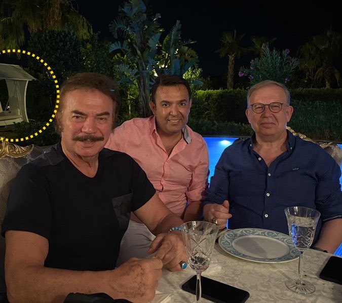 ArsivUnutmaz's tweet photo. Paramount Oteli düşerse Mekke düşer, Unkapanı düşer, Mavi Vatanghskflşjk https://t.co/JDcM4YxuQC