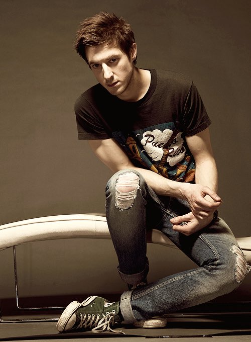 A happy 39th birthday to Arthur Darvill. 