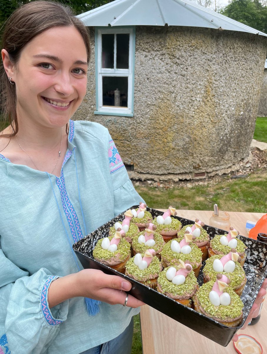 Wytham Tit Study (@wythamtits) on Twitter photo Celebrating the (near) completion of our 75th year of continuous data collection in <a href="/WythamWoods/">Wytham Woods</a> with the now traditional group photo in the Singing Way Sweet Chestnut. Superb team effort again. Celebration assisted with BBQ followed by Anett's amazing Great Tit nest cupcakes Celebrating the (near) completion of our 75th year of continuous data collection in <a href="/WythamWoods/">Wytham Woods</a> with the now traditional group photo in the Singing Way Sweet Chestnut. Superb team effort again. Celebration assisted with BBQ followed by Anett's amazing Great Tit nest cupcakes