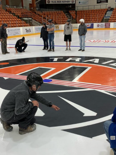 JetIceHockey's tweet photo. We're loving these photos from @davidhesson.
David shared that he learned how to install and paint ice for the first time in 2019 -- at the Cominco Arena.
Well done, team! π
#WeBringIceToLife #IcePainting #FanPhotos #RinkExperts #NewSkills #JetIcePaint https://t.co/OSGRFEfXpt