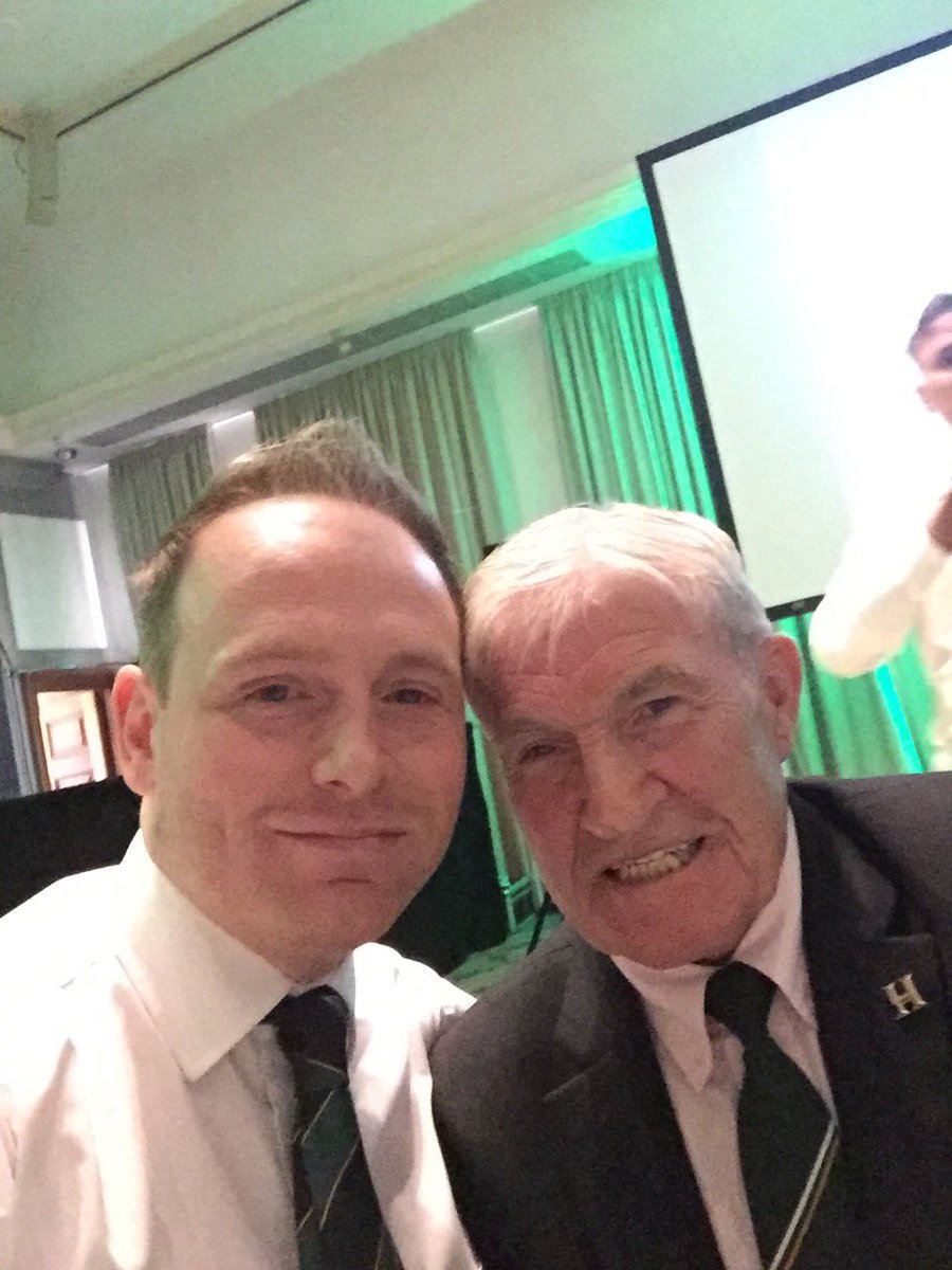 BazzaH67's tweet photo. @CelticFC What a legend &amp; character, God Bless Bertie 🍀💚 https://t.co/D9IgcwxyMk
