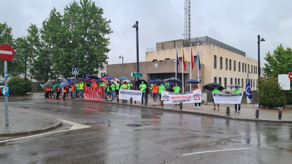 Cppm Pozuelo de Alarcón (@cppmde) on Twitter photo Policía Municipal de Pozuelo SIN SOLUCIÓN¡¡¡¡¡ buen trabajo el que está llevando a cabo esta Corporación Municipal <a href="/spquislant/">Susana P. Quislant</a> <a href="/pablogilalonso/">Pablo Gil</a> <a href="/ppdepozuelo/">Partido Popular Pozuelo de Alarcón</a> <a href="/Somos_Pozuelo/">Somos Pozuelo</a> <a href="/PSOEPozuelo/">PSOE Pozuelo</a> <a href="/ppmadrid/">PP Comunidad de Madrid</a> <a href="/IdiazAyuso/">Isabel Díaz Ayuso</a> <a href="/eruizescudero/">Enrique Ruiz Escudero</a> Policía Municipal de Pozuelo SIN SOLUCIÓN¡¡¡¡¡ buen trabajo el que está llevando a cabo esta Corporación Municipal <a href="/spquislant/">Susana P. Quislant</a> <a href="/pablogilalonso/">Pablo Gil</a> <a href="/ppdepozuelo/">Partido Popular Pozuelo de Alarcón</a> <a href="/Somos_Pozuelo/">Somos Pozuelo</a> <a href="/PSOEPozuelo/">PSOE Pozuelo</a> <a href="/ppmadrid/">PP Comunidad de Madrid</a> <a href="/IdiazAyuso/">Isabel Díaz Ayuso</a> <a href="/eruizescudero/">Enrique Ruiz Escudero</a>