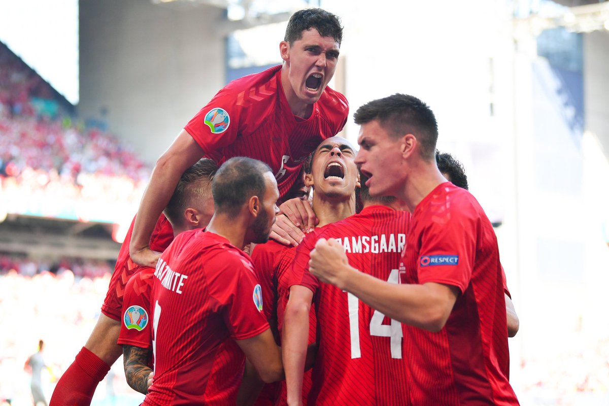 A_man319's tweet photo. What a start for Denmark! 🔥 Fastest #Goal of the
#EURO2020  #DEN 
#DENVSBEL #DEN #BEL https://t.co/6DCJ9ykaC4