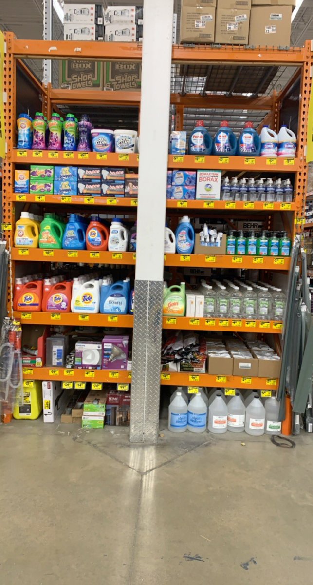 Now that’s a clearance endcap! <a href="/1jsearcy/">Jeff Searcy</a> <a href="/RoWilliams1/">Rocky Williams</a>