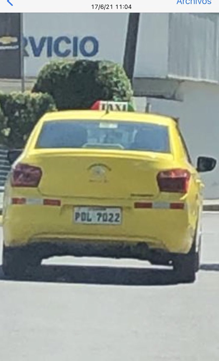 Chocó a mi familia y huyó,ayúdame a encontrar a este señor por llamarlo de alguna manera que además del daño material provocó un gran susto a los míos. <a href="/PoliciaEcuador/">Policía Ecuador</a> <a href="/AMTQuito/">AMT Quito</a> dale Rt para que aprendan,se responsabilice y no sigan actuando así.