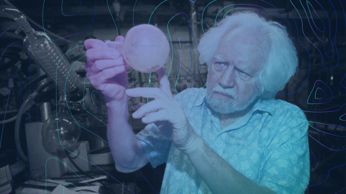 paytonnyquvest's tweet photo. The depth of gratitude we owe to people like Sasha Shulgin is immense. We must never forget that we stand on the shoulders of giants. Happy birthday to the late Alexander "Sasha" Shulgin. #pihkal #tihkal https://t.co/Q45Wwb1K2f