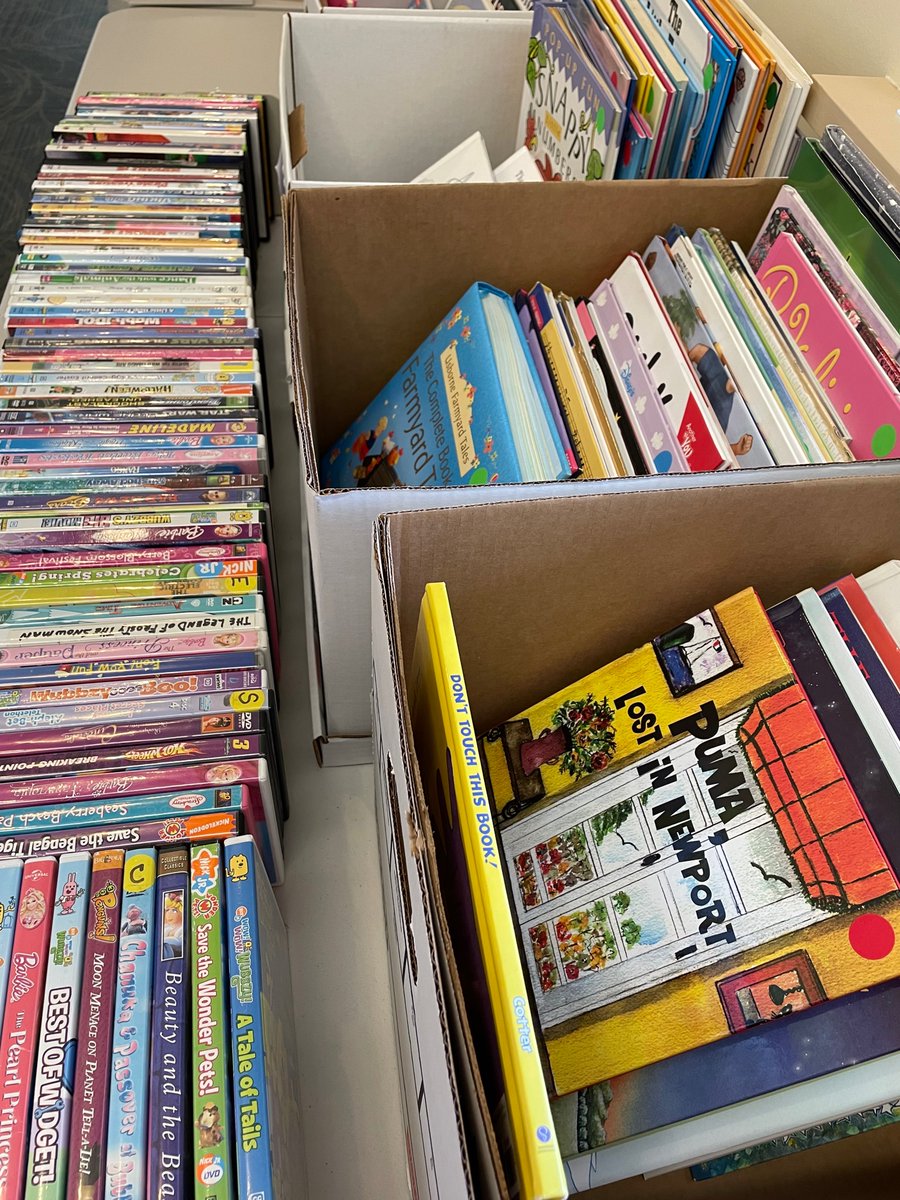 hersheylibrary's tweet photo. The @Friends_HPL pop-up  book sale ends on Wednesday, June 30. Book donations accepted until then. 📚Friends Annual Book Sale begins Friday, July 30 with 🤗Preview Night. 6-8 pm for Friends members! https://t.co/67UqC6eXNG