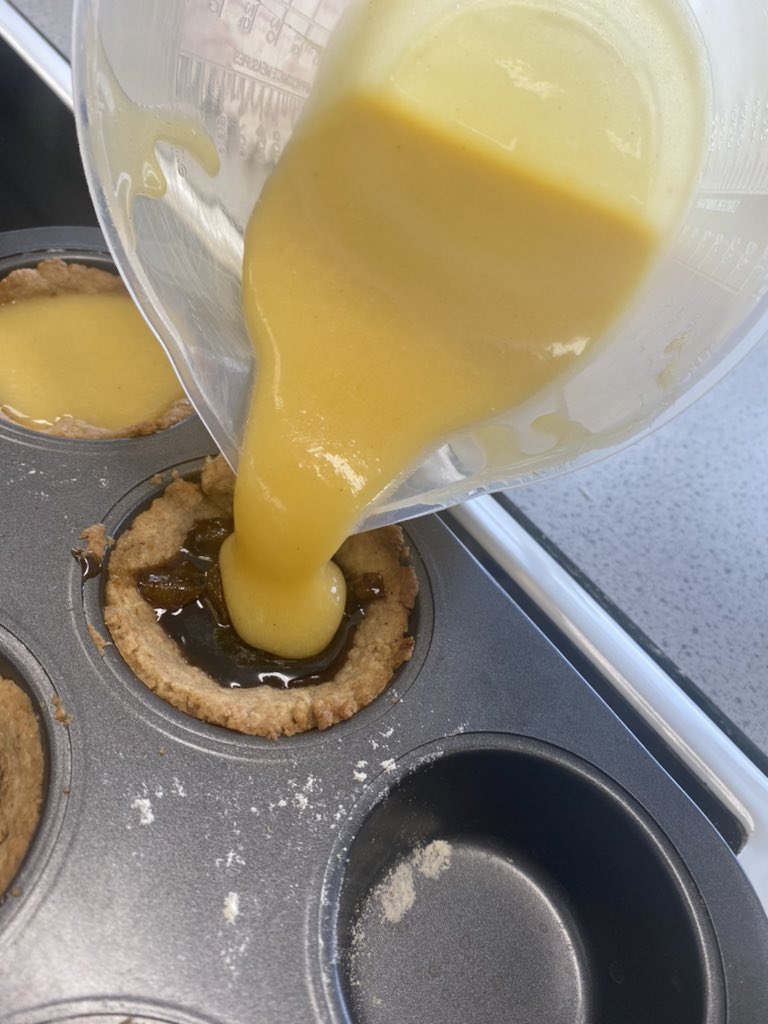 mrssfletch's tweet photo. Pear, maple syrup and brown butter pies with a spelt crust! How cute do these look? Using new ingredients today- spelt flour and maple syrup. Delighted with the results and your presentation and attention to detail Year 9 🥰🥰  #newrecipes #adaptandchange #trysomethingnew https://t.co/kBm63n8pnA