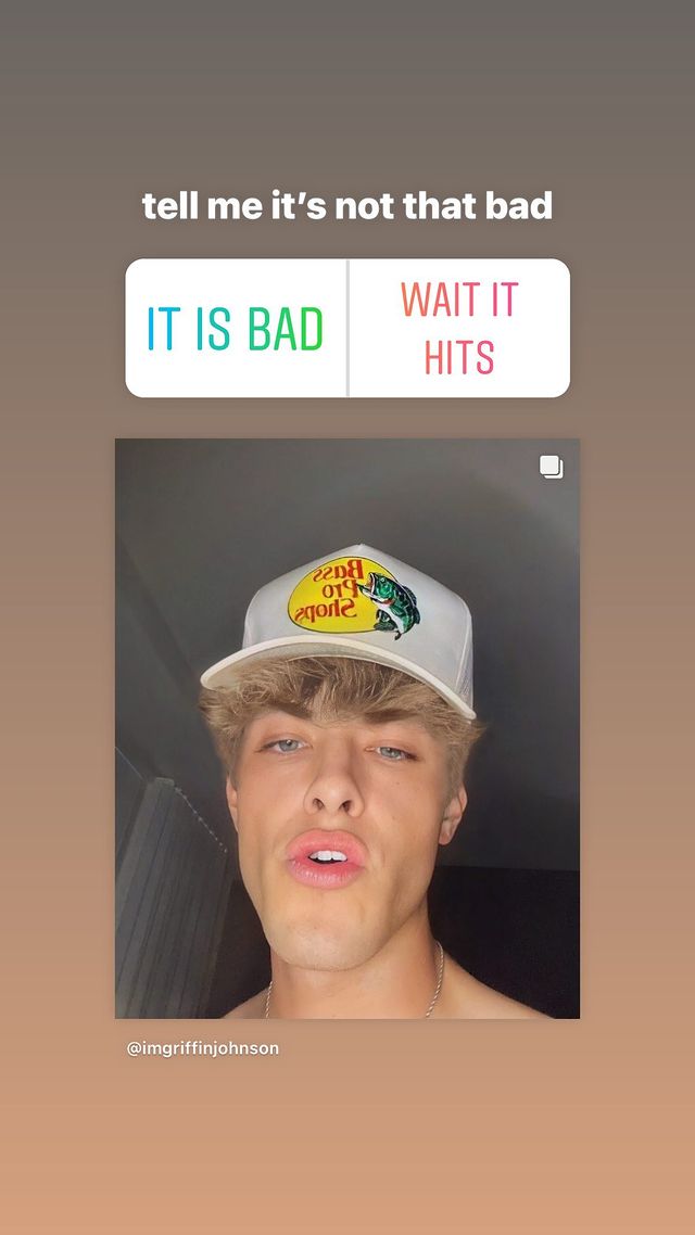 PortalGriffin's tweet photo. 📱| Griffin Johnson • via story

🇧🇷 "me diga que não é tão ruim" https://t.co/xerPO1K3Lk