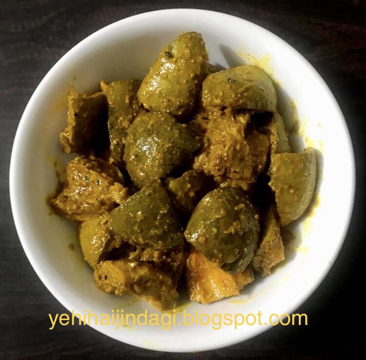 SHASHIAMRITA's tweet photo. yehihaijindagi for cooking recipes in India : आम का चटपटा अचार ( MANGO PICKLE ) https://t.co/b8d8d2aI1T #pickle #Mango #recipes #achaar #chatpata #swadisht #mustardoil https://t.co/VDZW030QxW