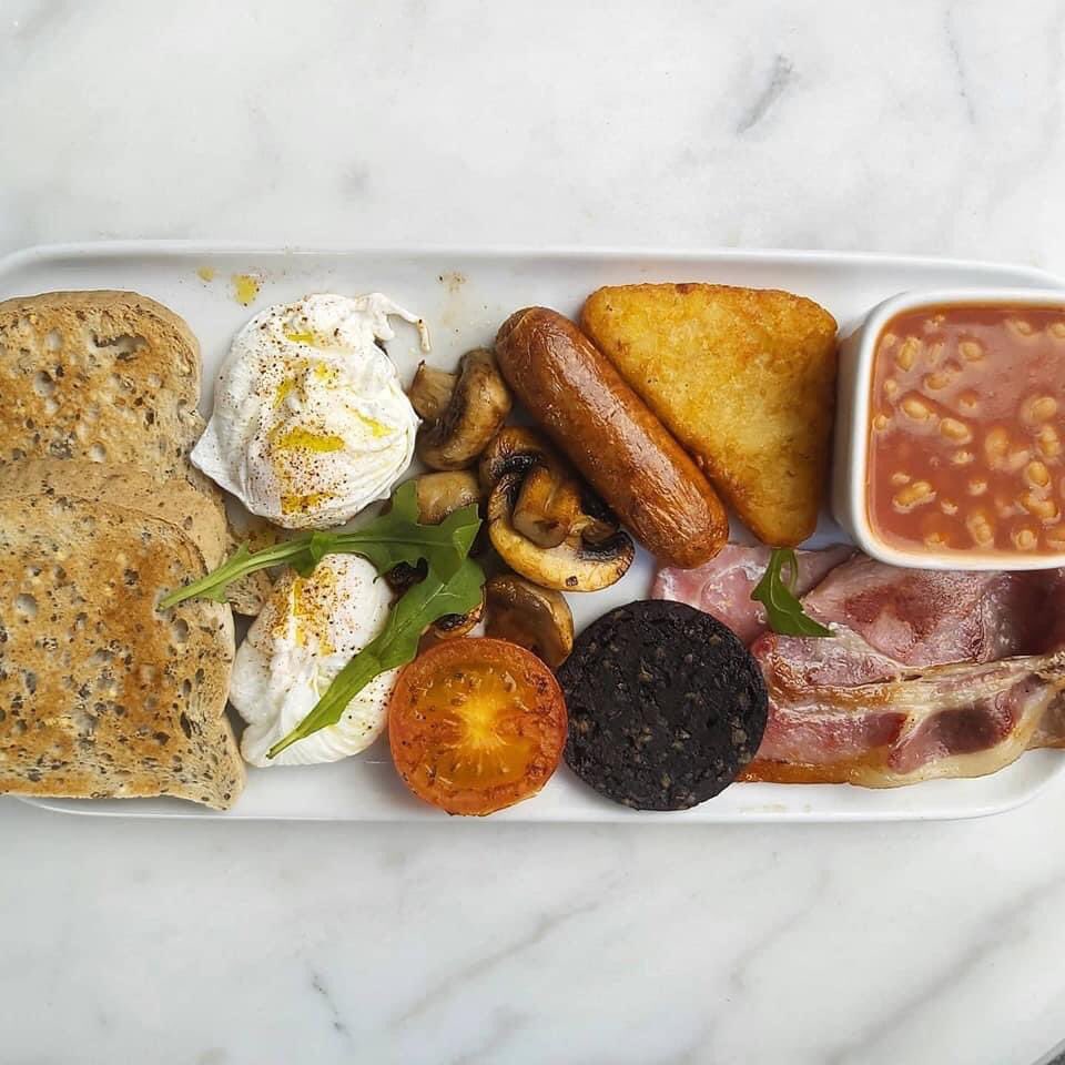 Tour de Full English tweet media