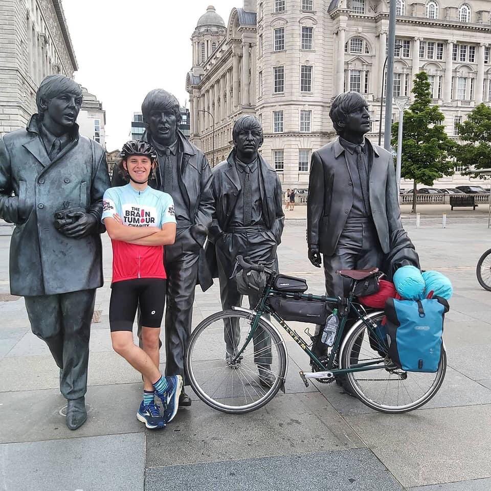 Tour de Full English tweet media