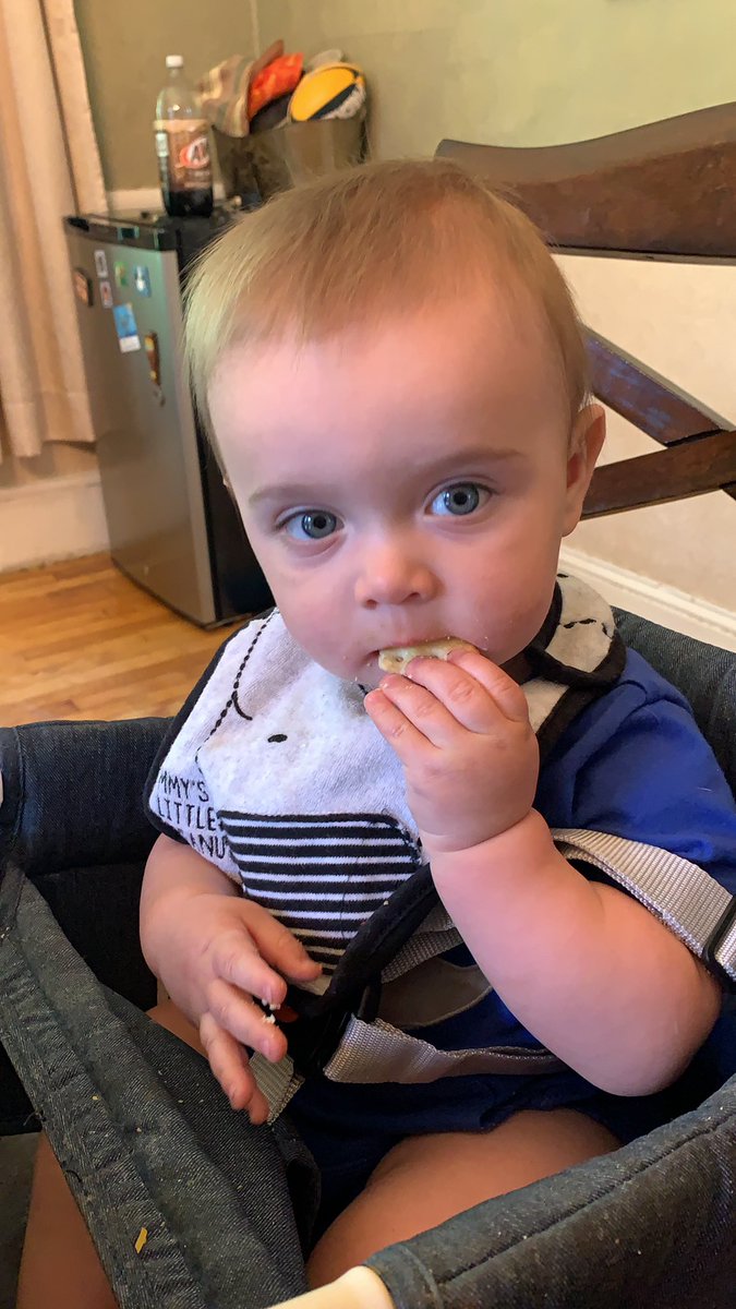 kyra_hadley's tweet photo. 2 shrimps, 3 peanut butter crackers, and a first full of shredded cheese. He loves lunchtime! https://t.co/5TOXraoLGn