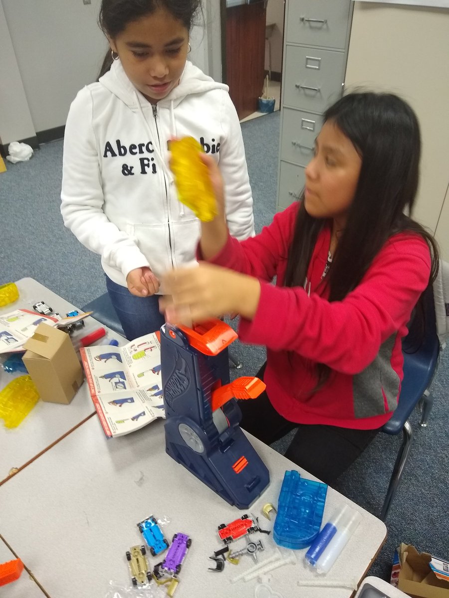 Learning Force and Motion with Hot Wheels. So fun!! 
<a href="/hearnehusky/">Hearne Elementary</a> 
<a href="/BiancaAKA18/">Bianca Anderson</a> 
<a href="/joseserpas1/">Jose Serpas</a> 
<a href="/MrsSanchez_2013/">Johanna Sanchez</a>