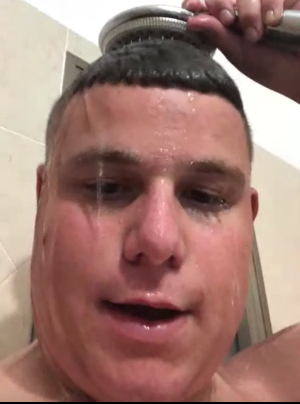 zyrox______'s tweet image. זה רייקון חברים