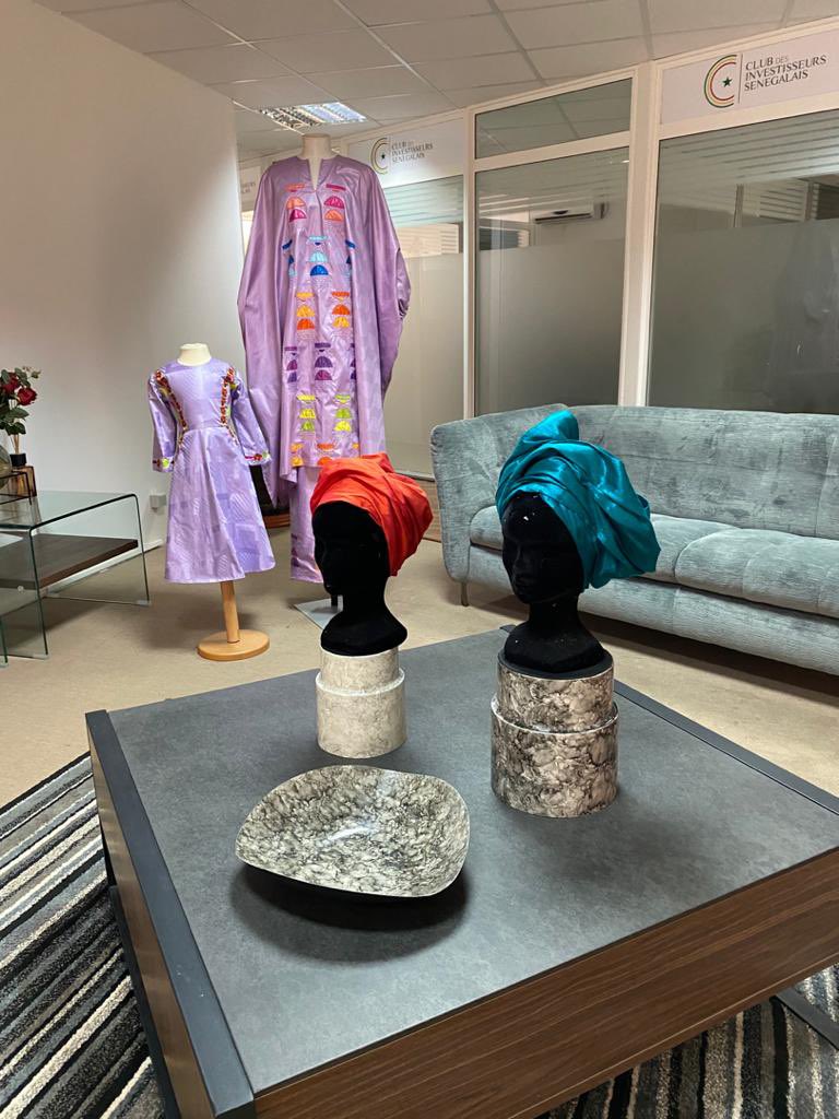 atelier221mode's tweet photo. Les jeudi du CIS Thème le secteur #Mode #Habillement #Textile @atelier221mode etait l’invite du panel pour parler de la nécessité d’une industrialisation dont les axes sont: formation initiale et continue| matériel moderne| Espace @Adepme @MoussorsAwa https://t.co/Npztb8FuzH
