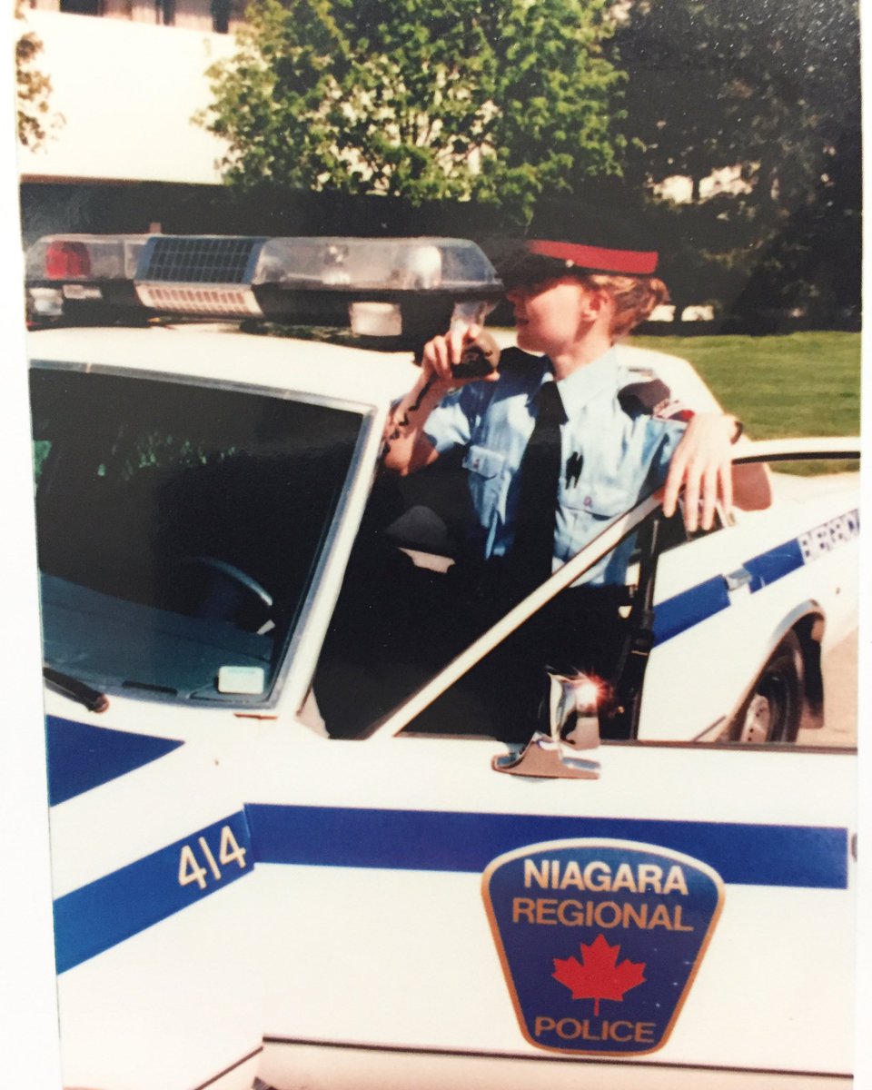 NiagRegPolice's tweet photo. #tbt to this #NRPS officer taking calls while enjoying the nice weather. Be sure to enjoy the outdoors this weekend while adhering to covid precautions. https://t.co/L3oaXNNYdi