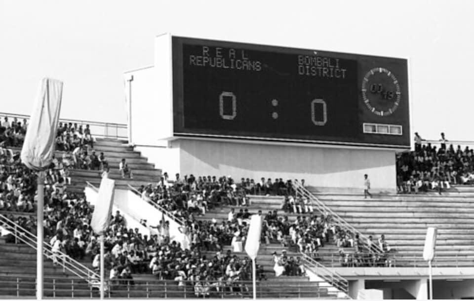 OfficialSamaKai's tweet photo. National Stadium, Freetown, Sierra Leone 🇸🇱 1980 #SaloneTwitter https://t.co/GAYpWImKtH
