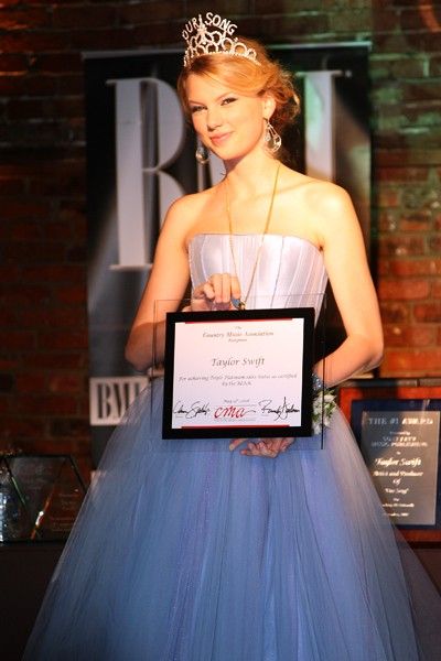 BMI x Big Machine x Sony/ATV 2008: No. 1 Hit Song (Our Song) 1 award BMI x Big Machine x Sony/ATV 2008: No. 1 Hit Song (Our Song) 1 award