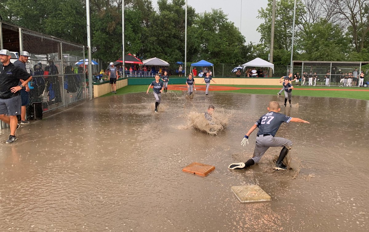 LegendsSilver10's tweet photo. If you're interested in playing for one of the top AAA teams in the state (currently #2 in NE USSSA ranking), the 2022 11U Legends Silver is looking for athletes. Great coaches who know the game. Everyone pitches and catchers will get extra training. DM to connect.
@MillardUnited https://t.co/Dbw26WiZ4I