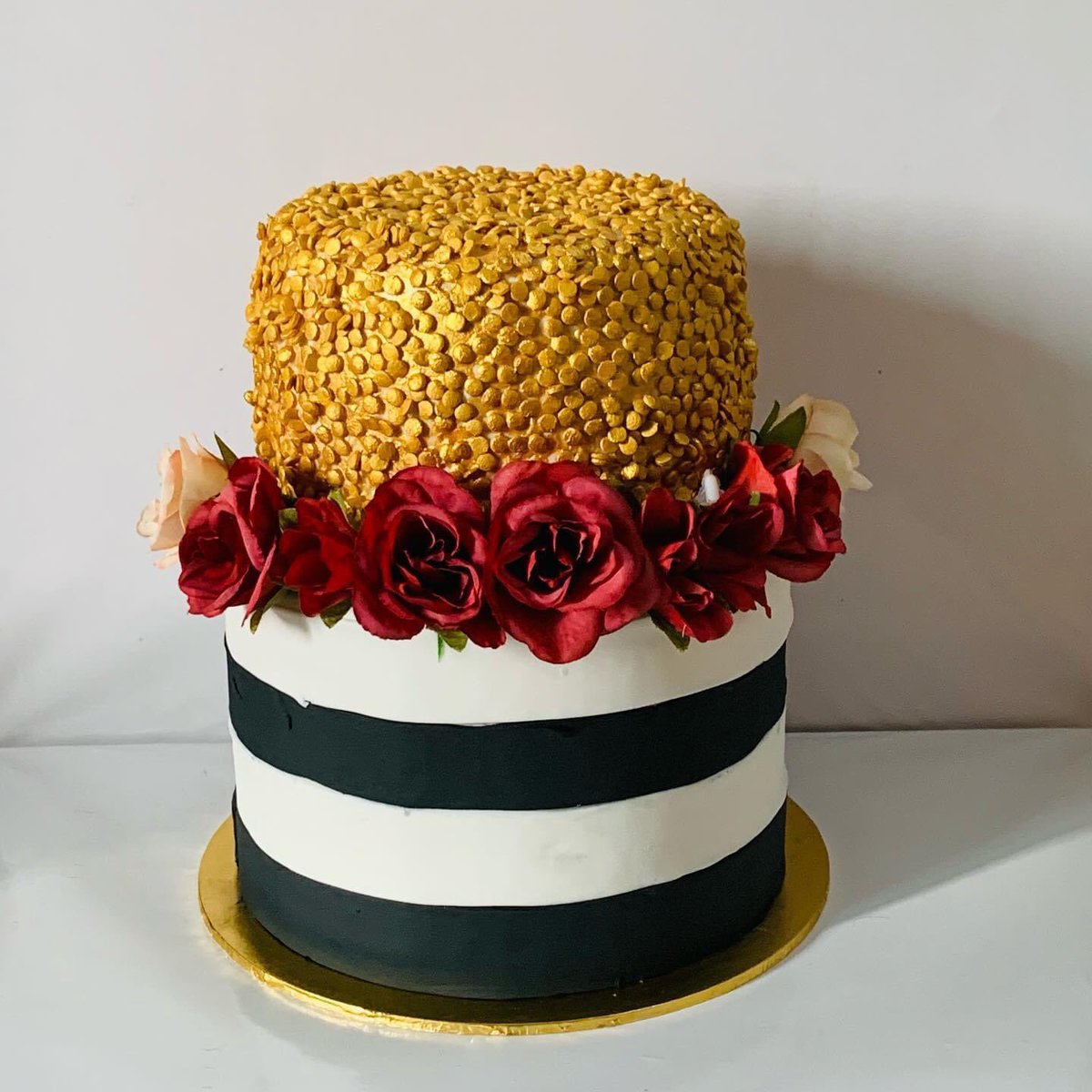 Something glittery😍