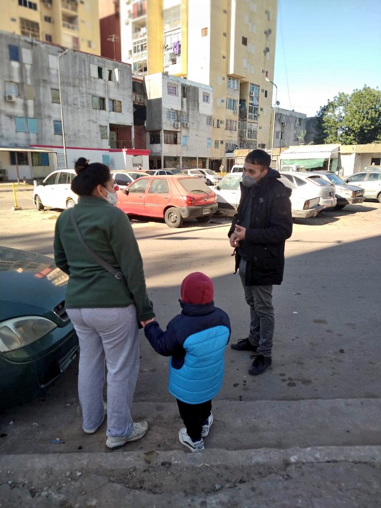 fernandotrigo3f's tweet photo. 🖥️👦🏻 #3FTeConecta

La @Municipalidad3F acompaña a los chicos para que no pierdan el contacto con la escuela
Salimos a contarles a los vecinos del Barrio #EjercitoDeLosAndes que hoy en el ex Nudo 9 hay , apoyo escolar, para imprimir tarea y conectarse a Internet.

@dievalen https://t.co/EOFrov2ylX