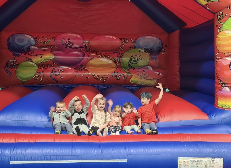 Looking for something to occupy your children this Saturday? Why not come to our Bounce and Play sessions! 

Two sessions every Saturday-
10:00-10:45
11:00-11:45

Book now online for a guaranteed space! clanfieldcentre.co.uk