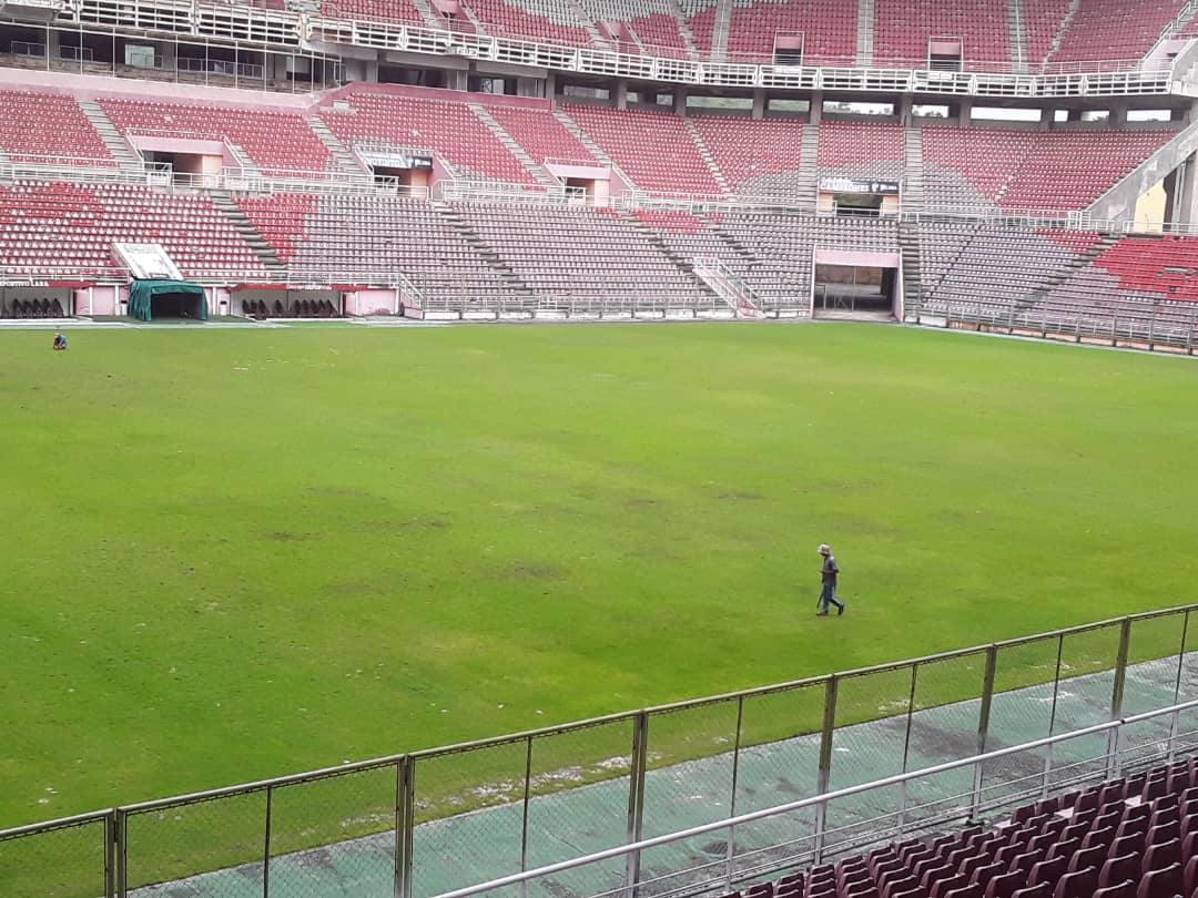 #LiderazgoRealySocial  por qué trabajamos para ti Serdinfula  garantiza el buen funcionamiento y mantenimiento del Estadio Metropolitano de fútbol del estado Lara