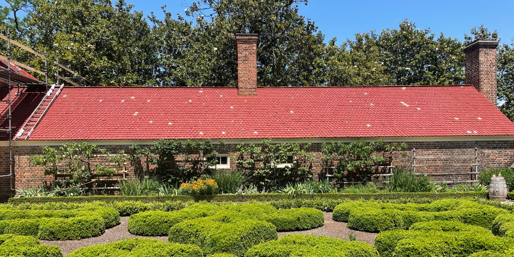 PZArchitects's tweet photo. #TBT Principal Tim Lucci's visit to George Washington's Mount Vernon estate. With his extensive background in #design &amp; technical expertise, Tim was inspired to share his thoughts about the beautiful #HistoricArchitecture Insight coming soon! #architecturaldesign #PZArchitects https://t.co/QsBSsAW2WN