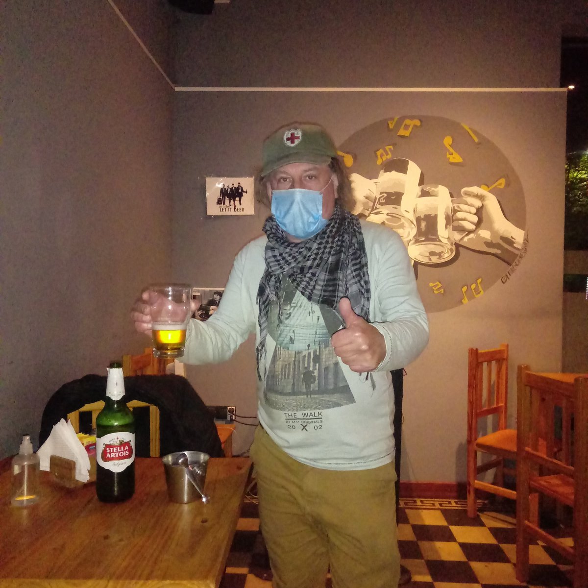 boymoler's tweet image. Salud Amigos