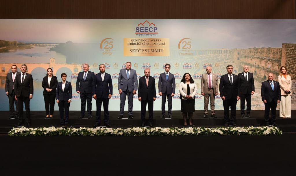 xhacka_olta's tweet photo. I participated today at the #SEECP Summit in Antalya. Grateful to 🇹🇷 CiO for strengthening coop. on health, culture, tourism, security, inter-regional infrastructure. I wish every success to the incoming Greek CiO. 
🇦🇱 remains committed to ever closer ties with the neighbours. https://t.co/ibhF9ao8G3
