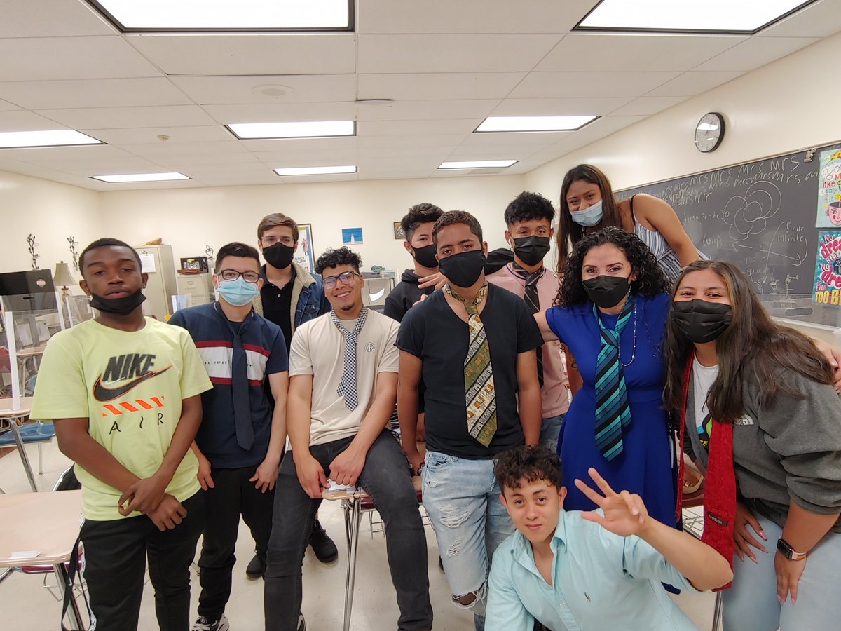 Tie tutorial day was a success! Prom and graduation is coming up, so we were brushing up just in case... 👔