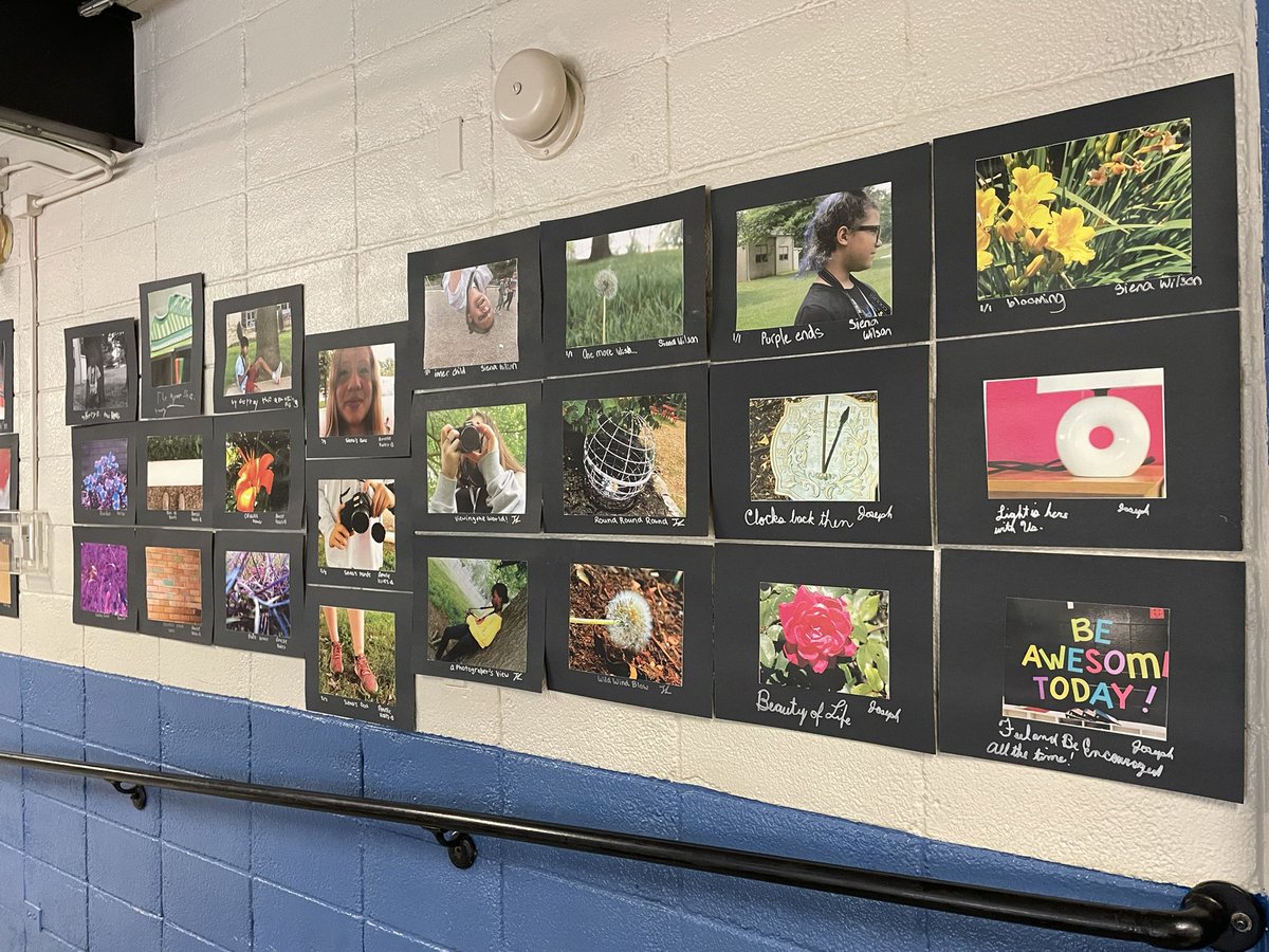 jencottengim's tweet image. Despite not sharing the showcase with family and friends this year, we decided the show must go on 🥰~3
#spsartworks @CowdenSPS