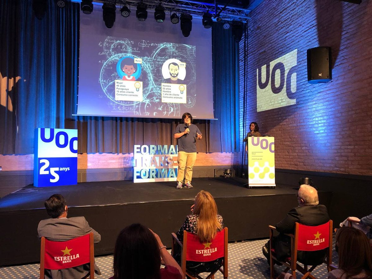 🤖 En la intel·ligència artificial és molt difícil crear algoritmes ètics, sense biaix de #gènere o #raça, per exemple. Ho explica @ai_bernat, impulsor de <a href="/fraud_research/">Fraud Research</a> que impulsa la #IA justa i ètica. #SpinUOC