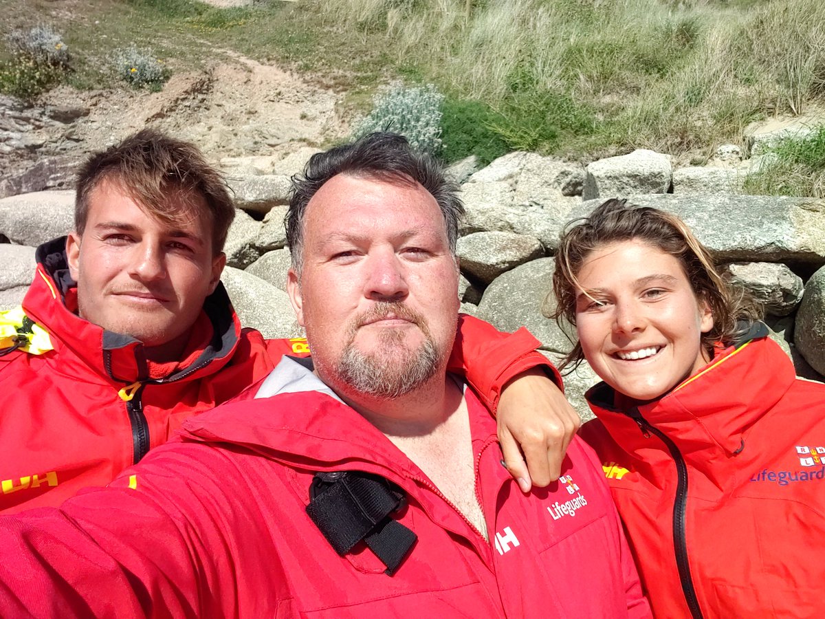 J_Ded's tweet photo. Me, and two of the @ RNLI heroes who saved my life on Mawgan Porth beach today.

This afternoon I came within minutes of dying. https://t.co/pvFxE6X5A5
