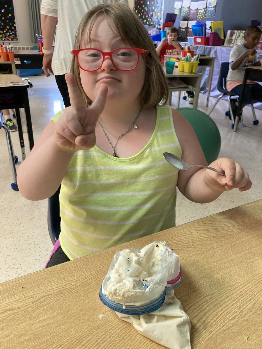 Ice cream success! 🍦 <a href="/RyersonHeights/">Ryerson Heights</a> #room104