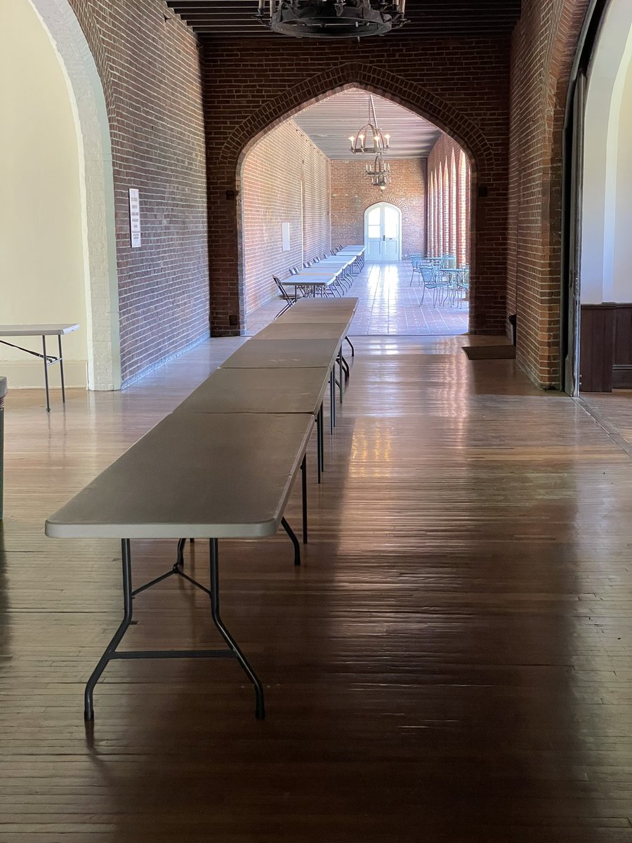 StudentLife_BC's tweet image. Campus is almost ready for orientation number one tomorrow! See the first HERD of new Bison tomorrow!